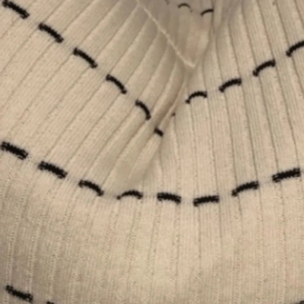 Down Feather Pillow Aztec Dash Cashmere Feel Knit Full Zip Pillow Cover Sample